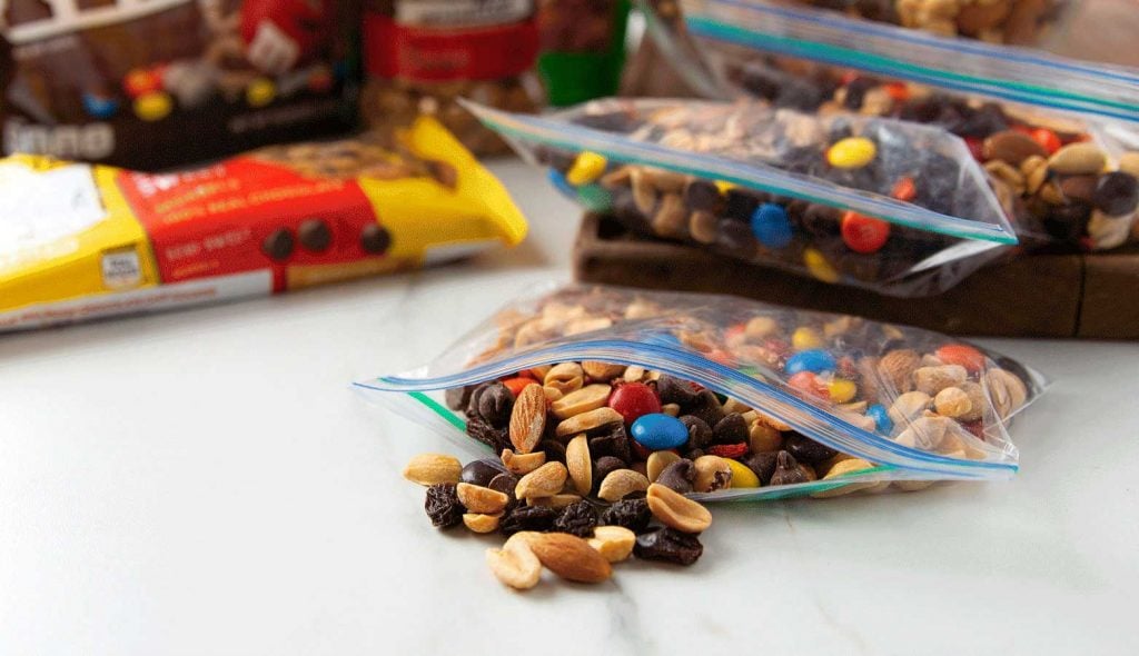 6 Healthy Road Trip Snacks for Kids (and Parents, too!)
