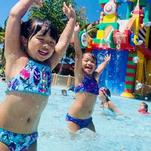 Amazing Water Park Girl Amazing Water Park Girl