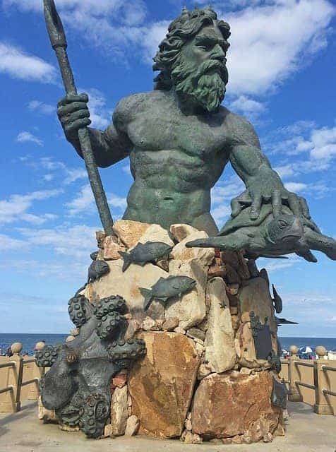 Statue at Virginia Beach