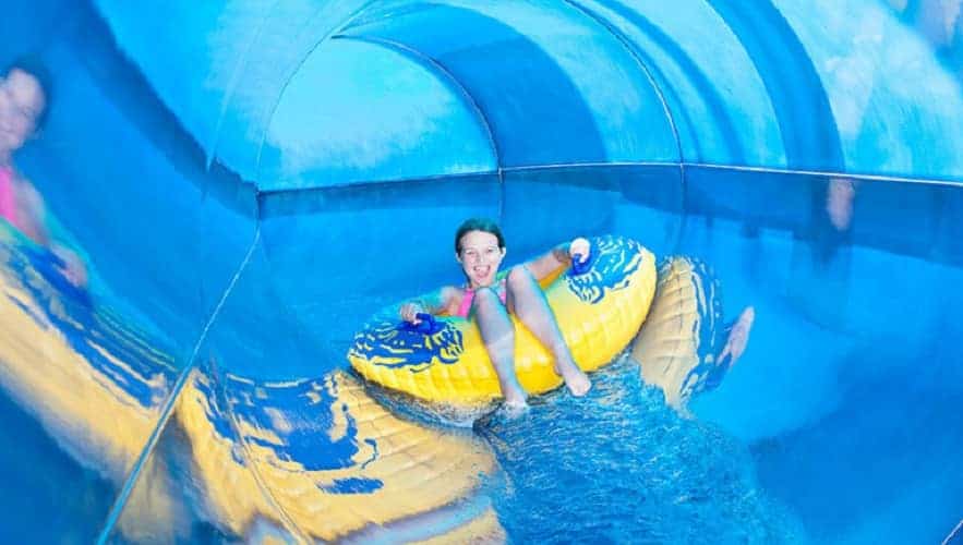 Top Indoor and Outdoor Water Parks in California: A Wet and Wild Adventure  for the Whole Family! – Travel Realizations