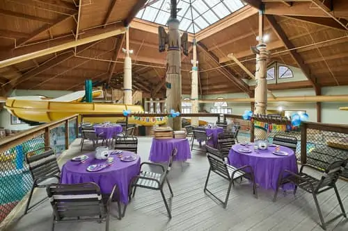 places to eat at great wolf lodge