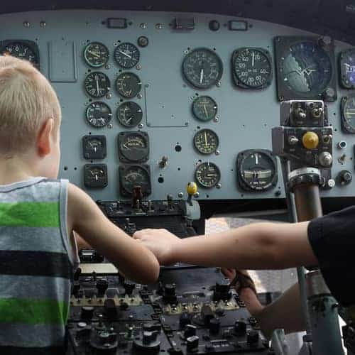 kids having fun at hands on children's museum