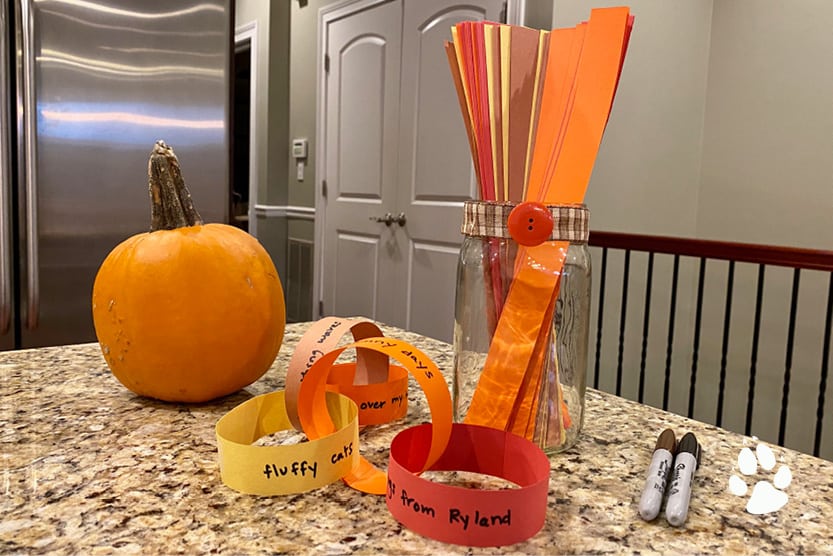 7 Gratitude Crafts and Activities for Thanksgiving!