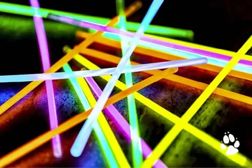 social tictactoe3 - Throw A Glow-in-the-Dark Kids Party for New Years!