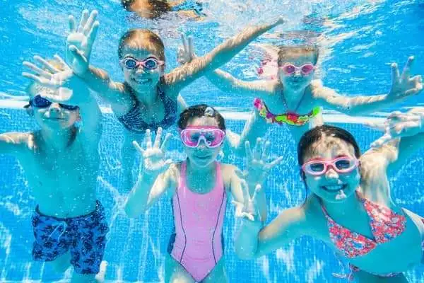 image 6 - 15 Best Swimming Pool Games for Kids in [y]
