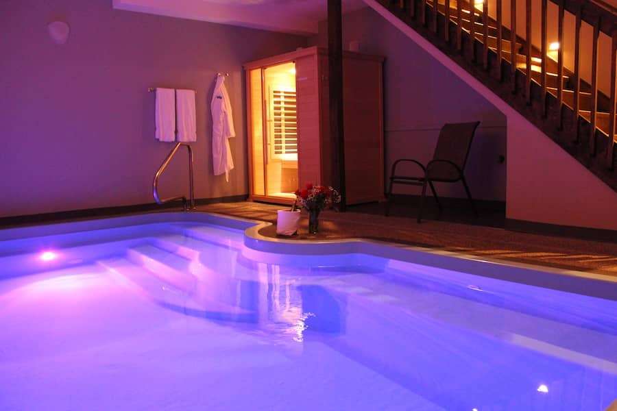 Have a Romantic getaway at Belamere Suites Hotel 