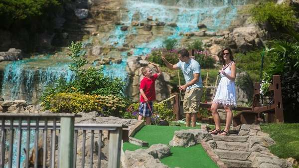 Pirates Cove Adventure Golf