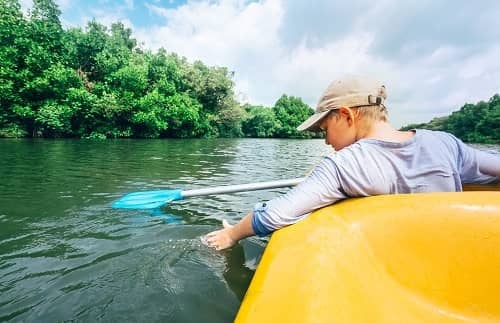 canoe scavenger hunt