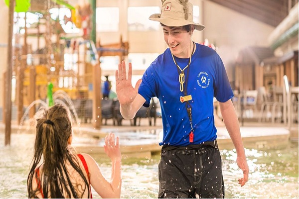 great wolf lodge lifeguard 1 - Who’s Hiring in Chicago, IL Right Now?