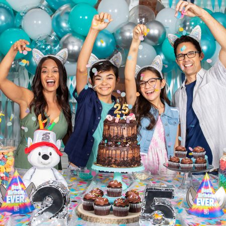Great Wolf Lodge: 25th Birthday Paw-ty LIVE