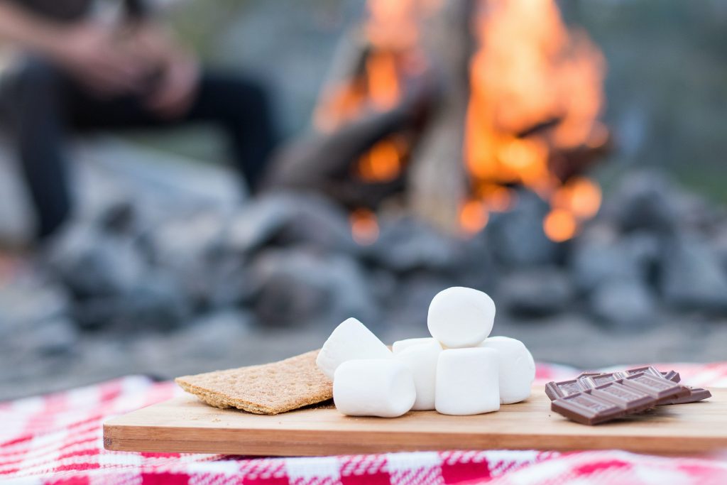 campfire smores