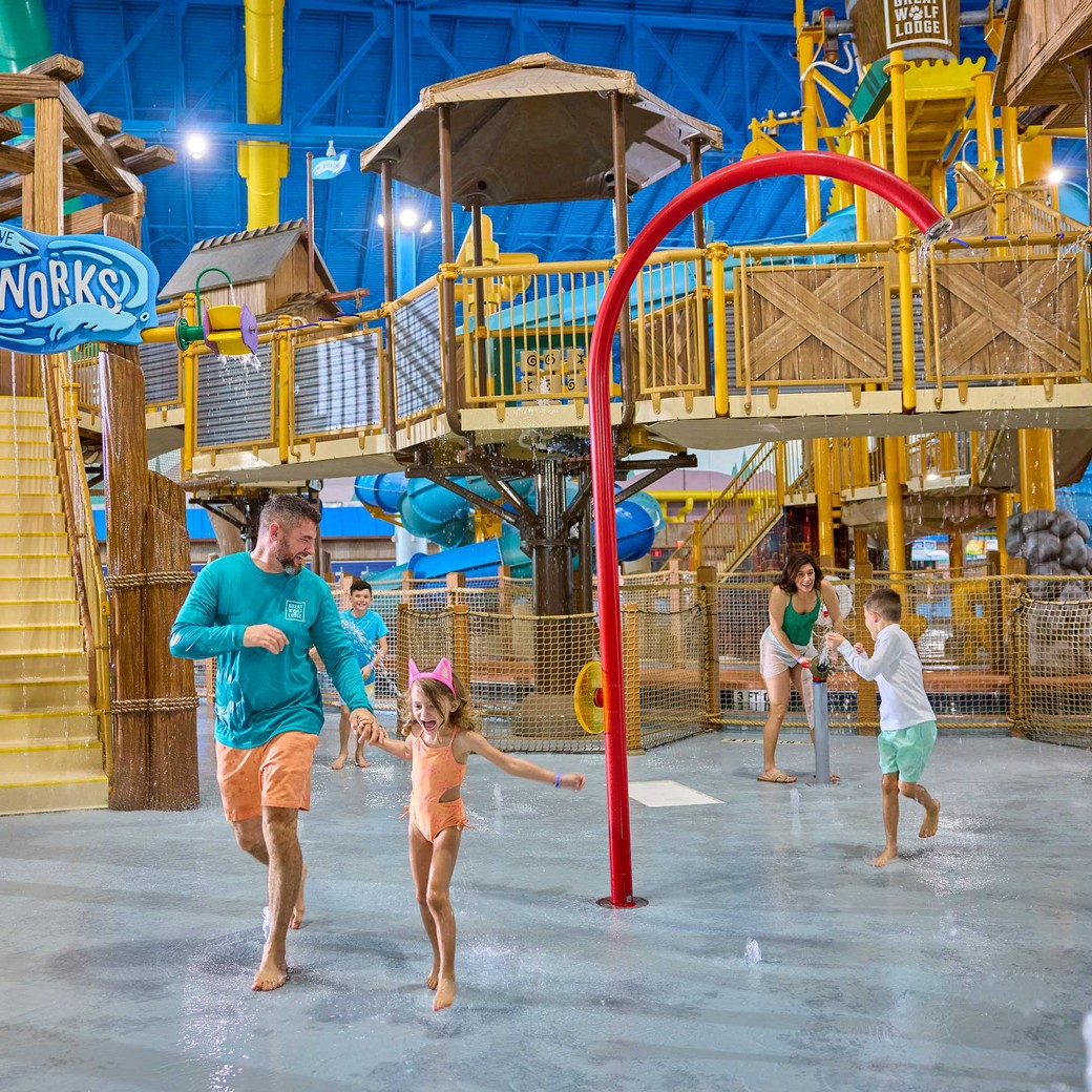 Great Wolf Resorts water park with rope course and pools