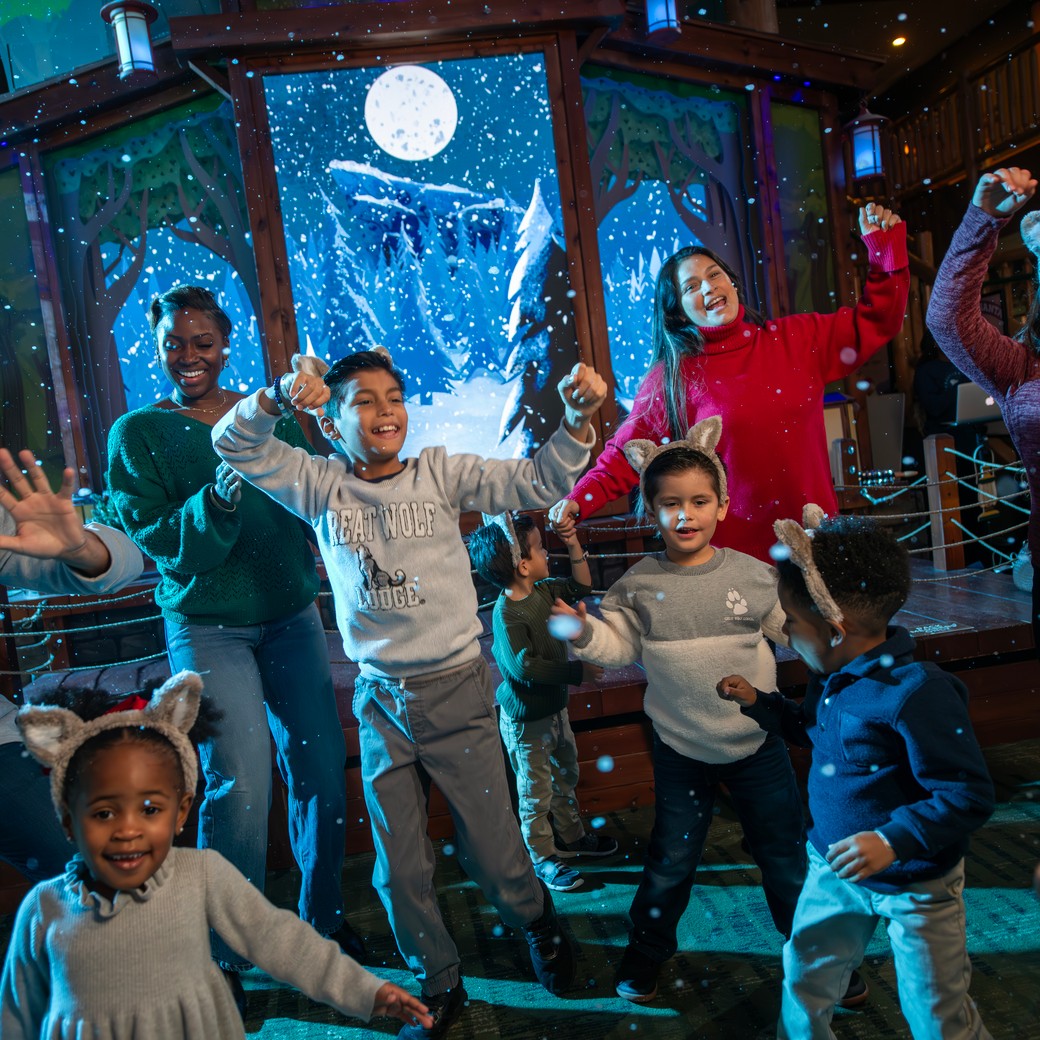 Kids dancing during Snowland party