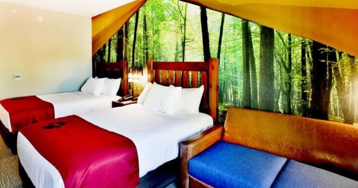 Charlotte Resort Hotel Rooms & Suites | Great Wolf Lodge