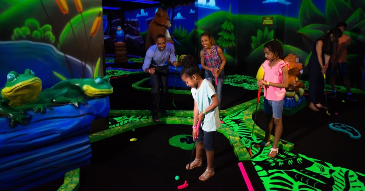 Glow Golf for Kids | Great Wolf Lodge Grand Mound