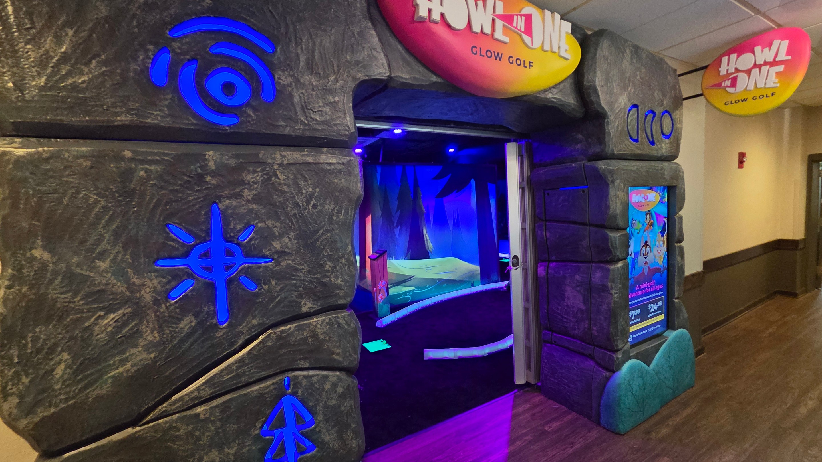 a putting hole on the Glow Golf course