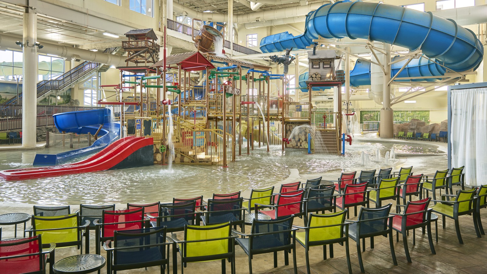 View of Great Wolf Lodge Indoor water park near Minneapolis Minnesota