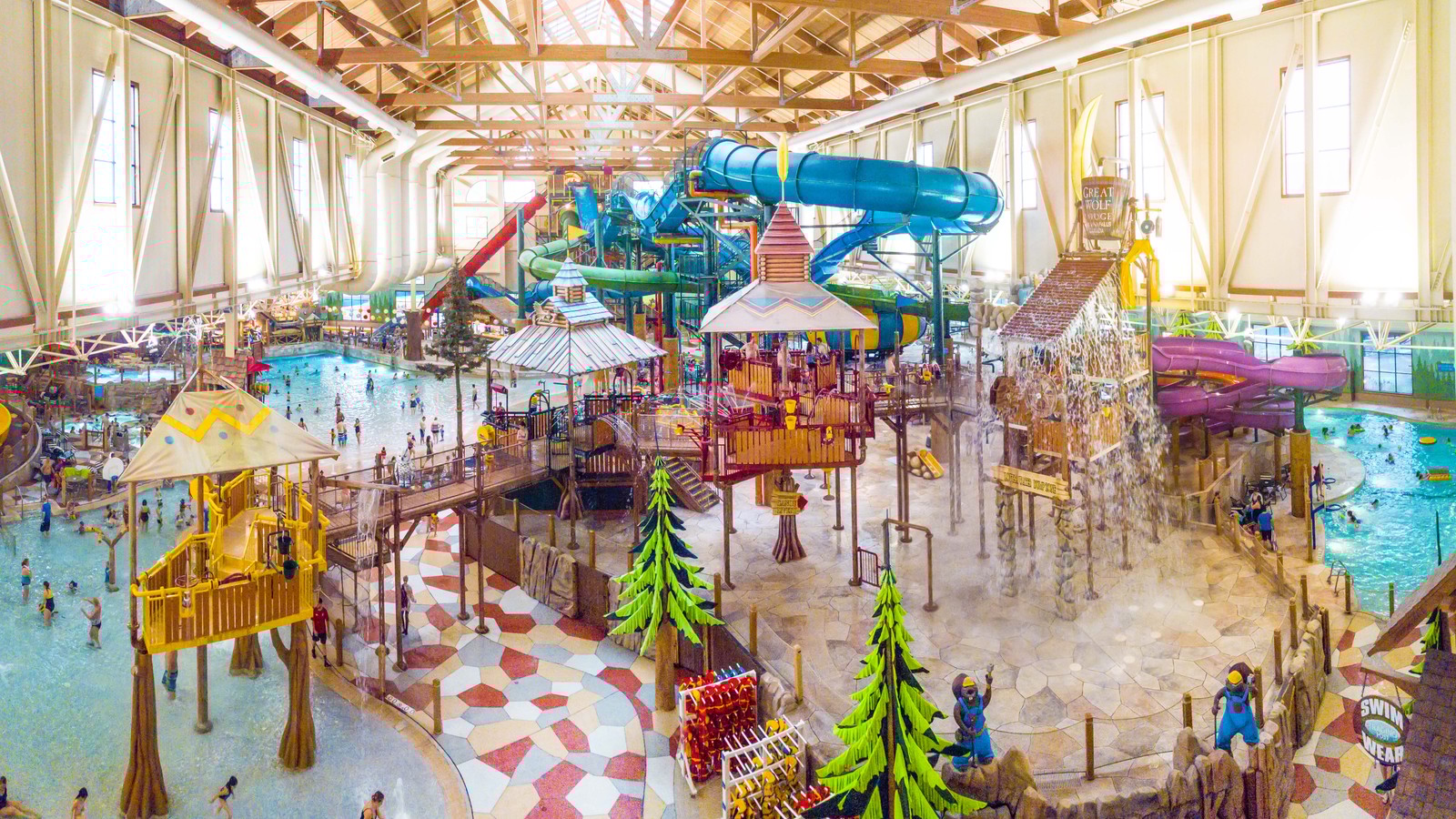 view of the Great Wolf Lodge indoor water park in Niagara Falls