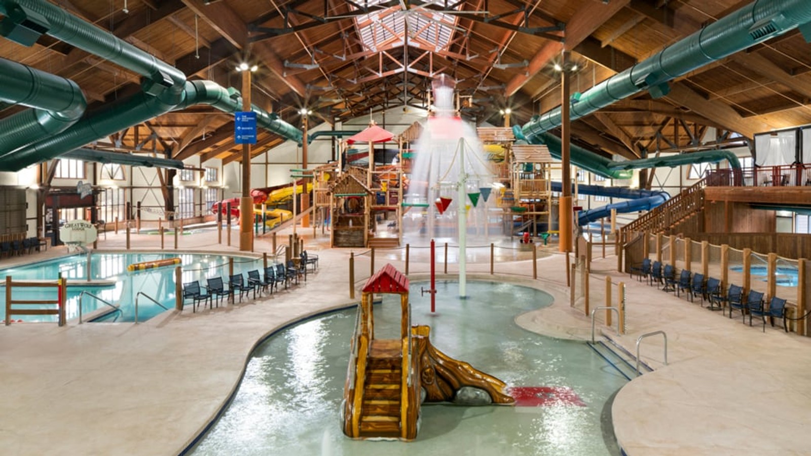view of the Great Wolf Lodge indoor water park in Sandusky, OH
