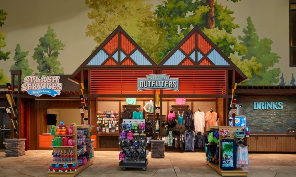 Paddle bay outfitters at Grapevine Great Wolf Lodge