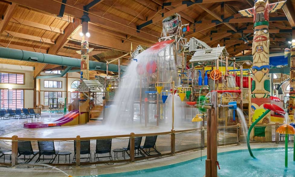traverse city indoor water park fort