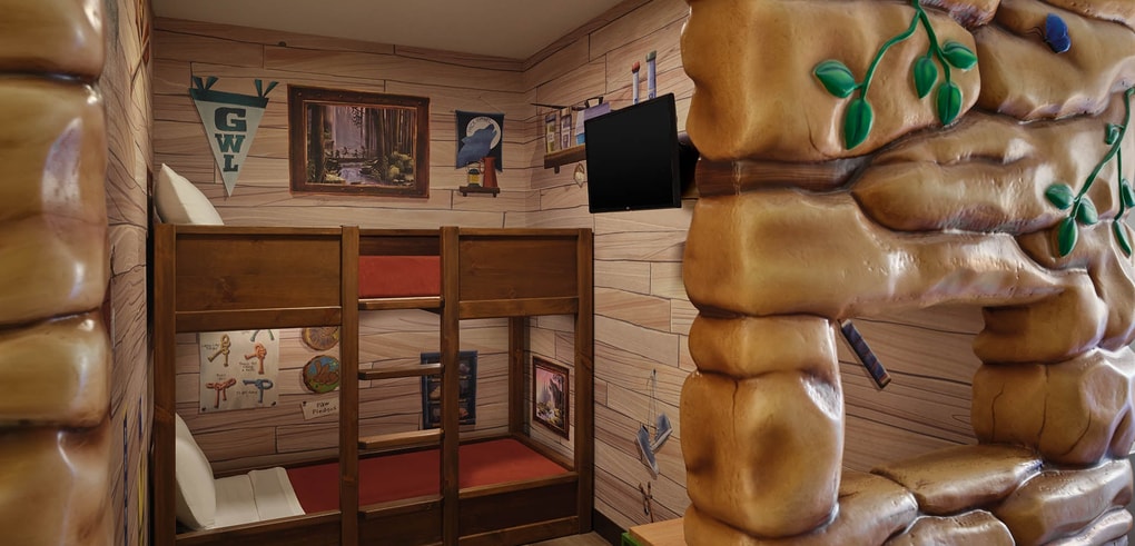 The Wolf Den King Suite