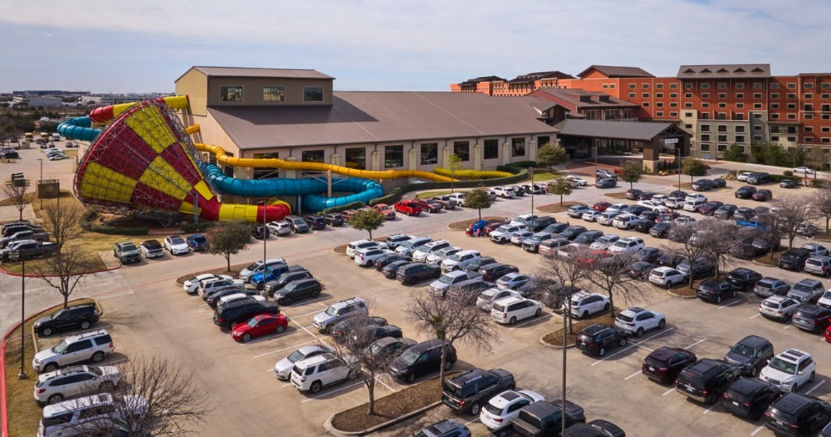 Aerial view of Grapevine Great Wolf Lodge