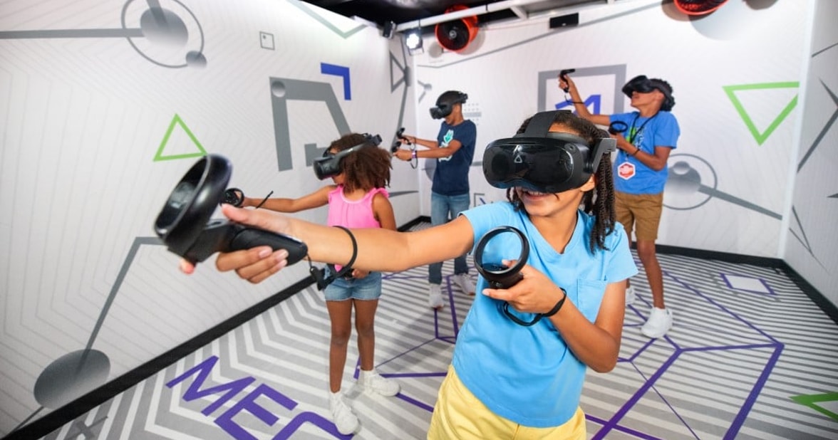 Kids playing a virtual reality game