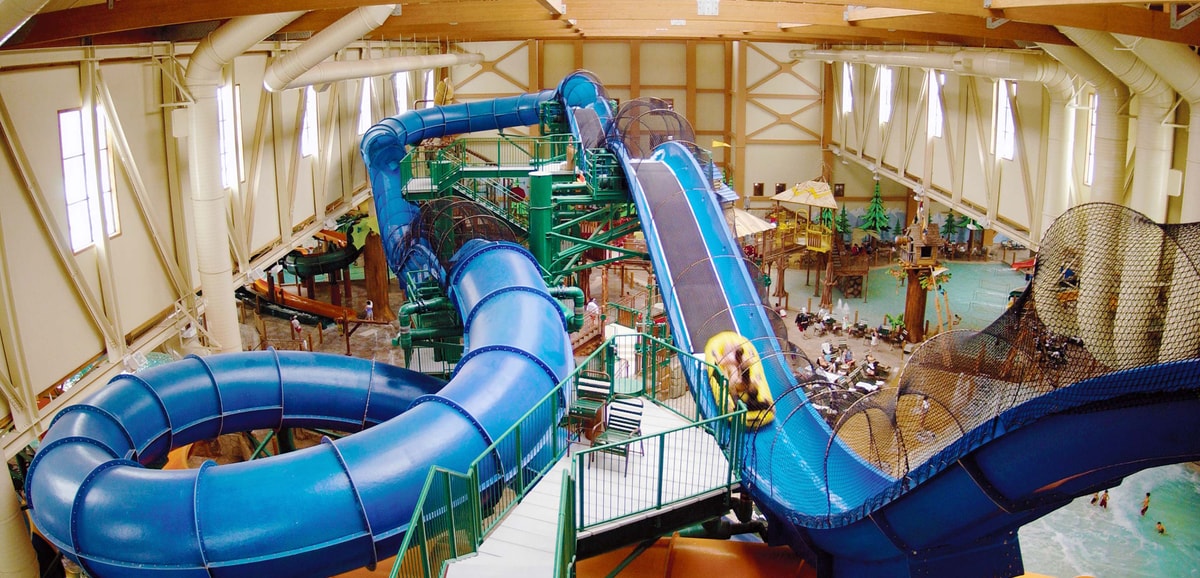 Wide view of the Niagara Rapids Run's multiple tube slides