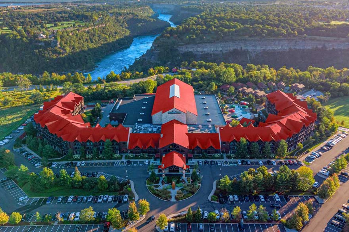 Niagara Falls water park and resort