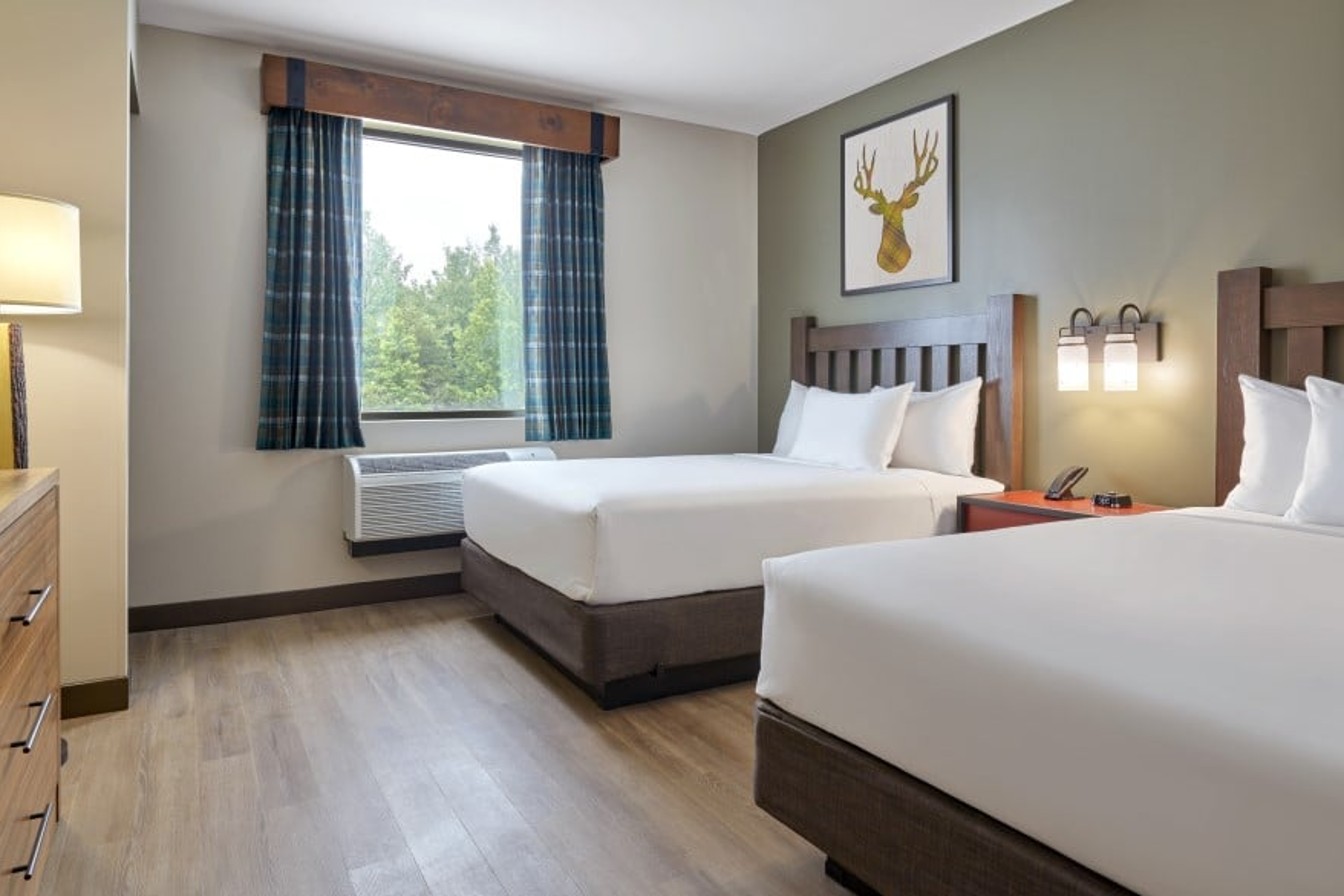 Suites in Great Wolf Lodge at Naples