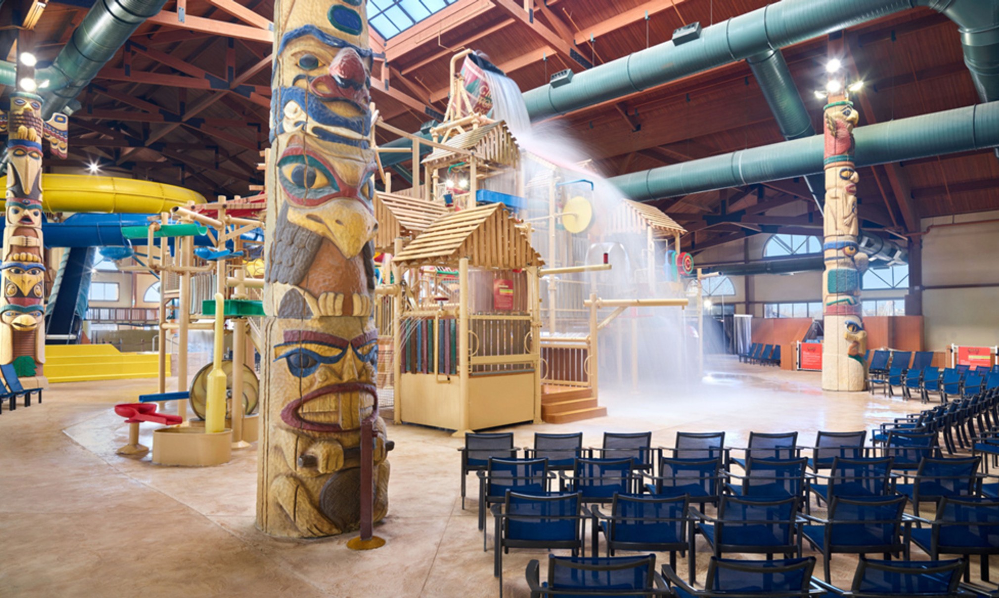 A wide shot of the water treehouse at Great Wolf Lodge Kansas