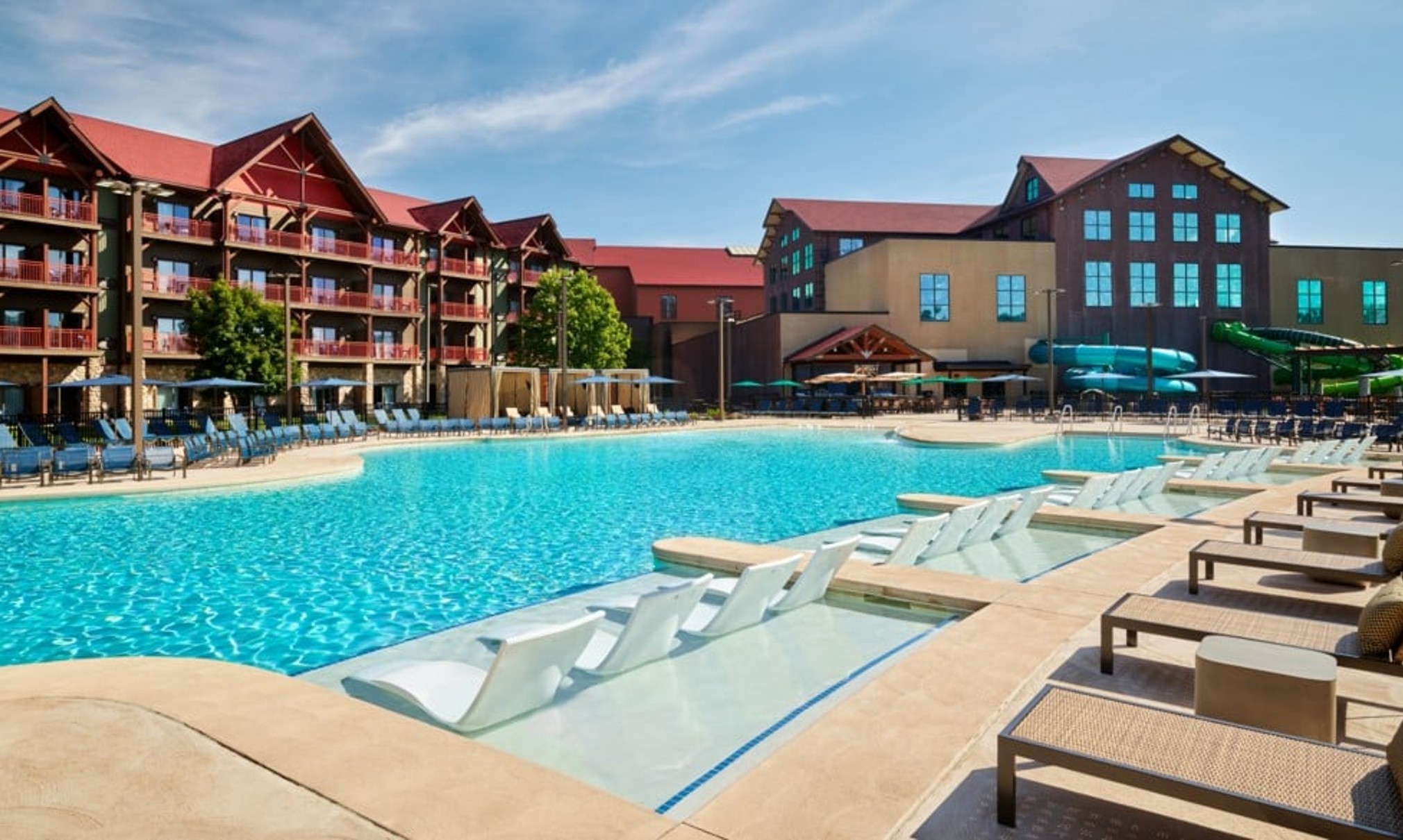 outdoor pool in Poconos