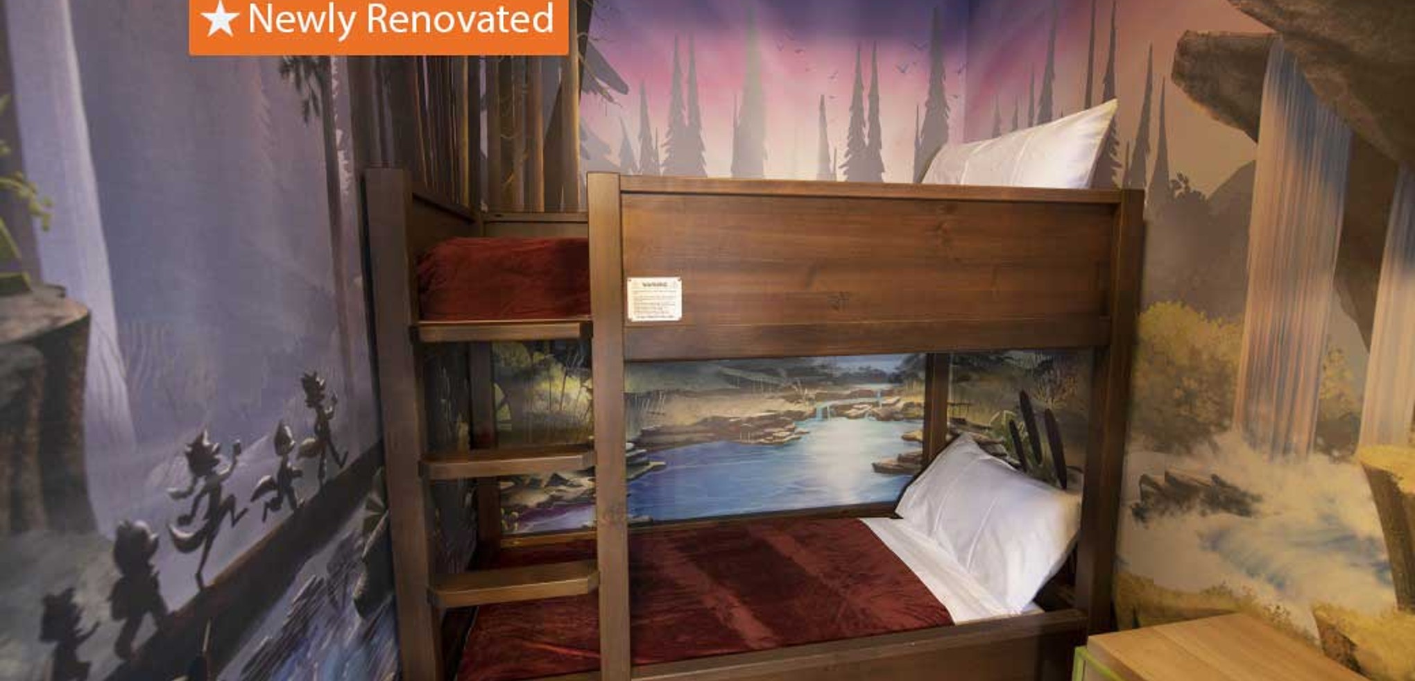 The Wolf Den King Suite