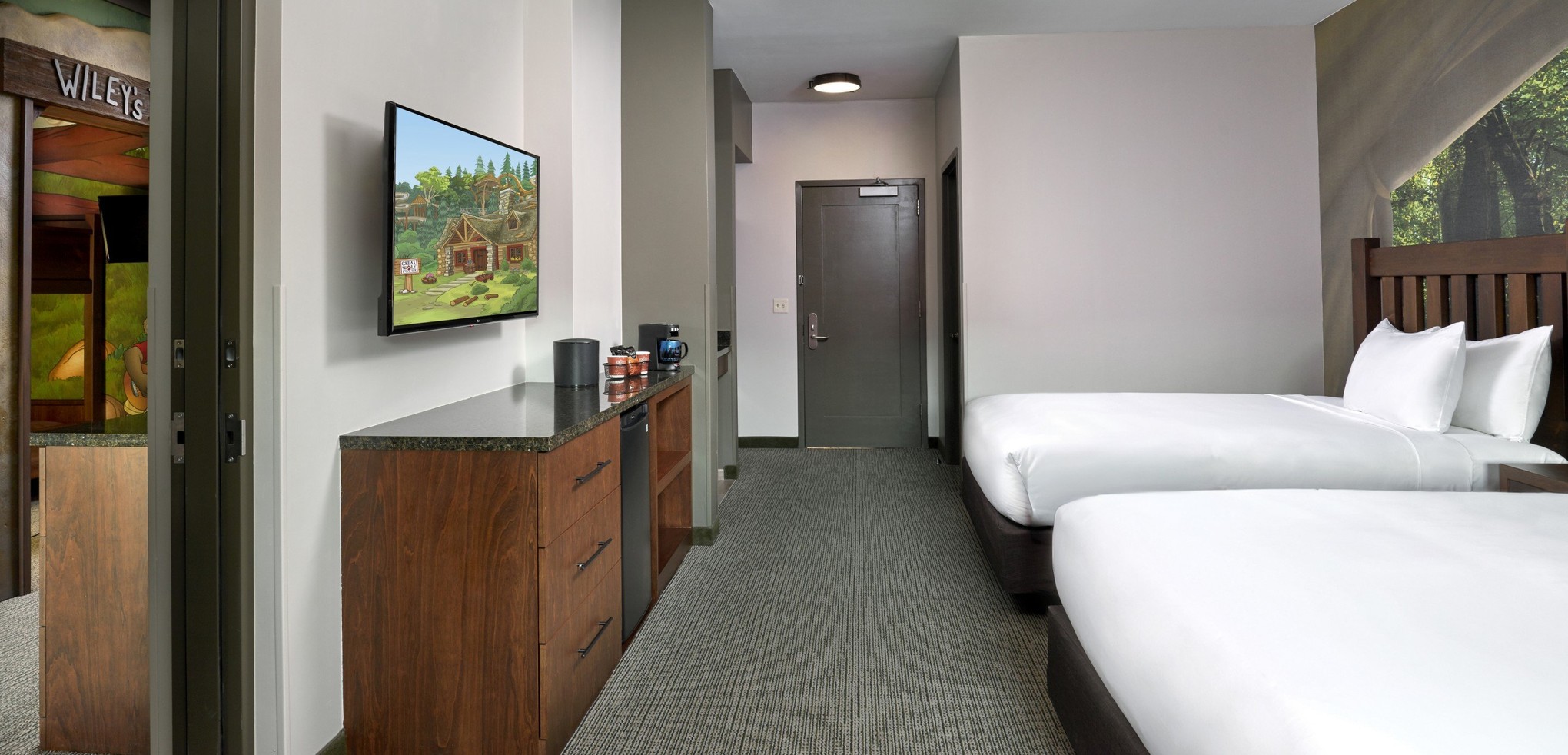 The Deluxe Wolf Den Suite