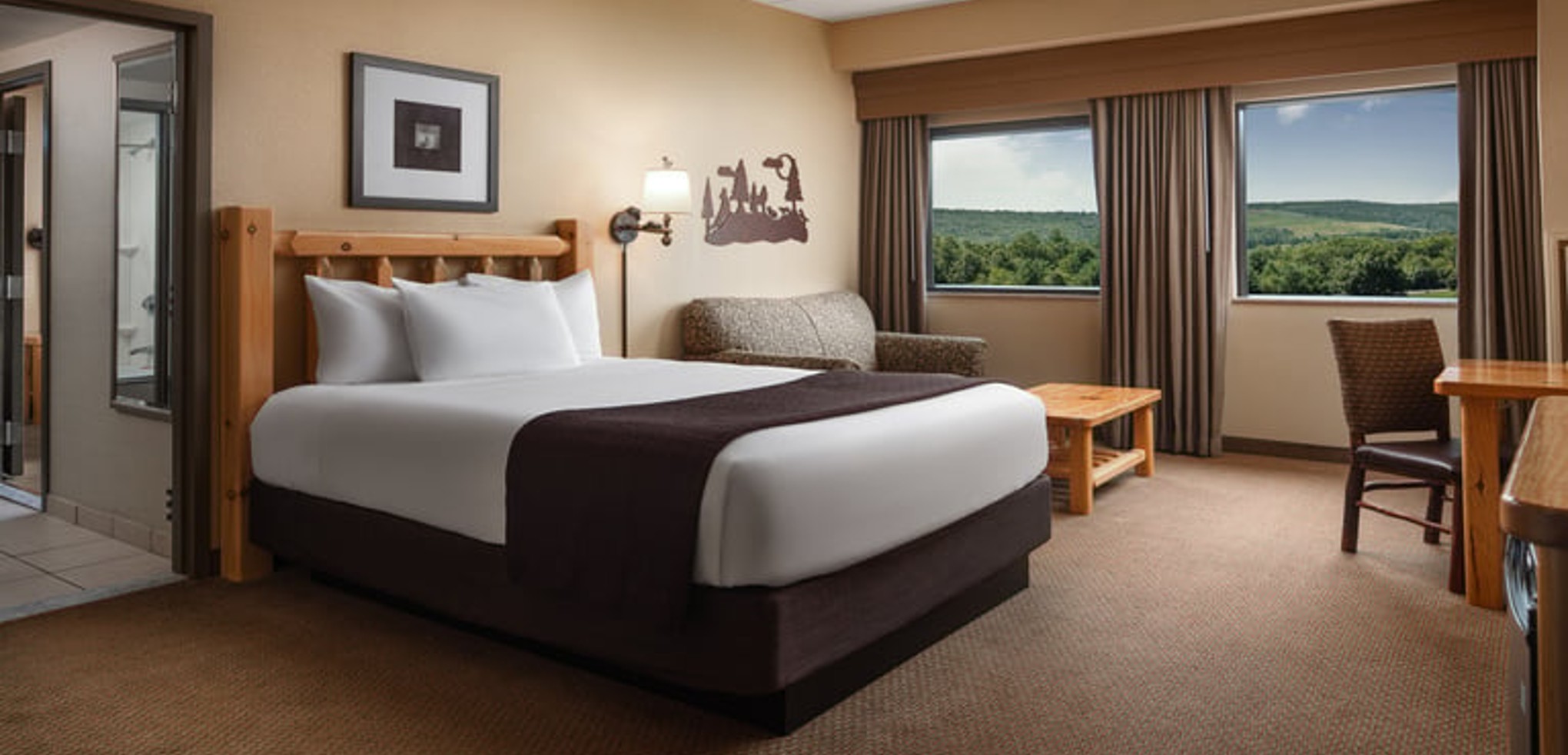 The Wolf Den King Suite