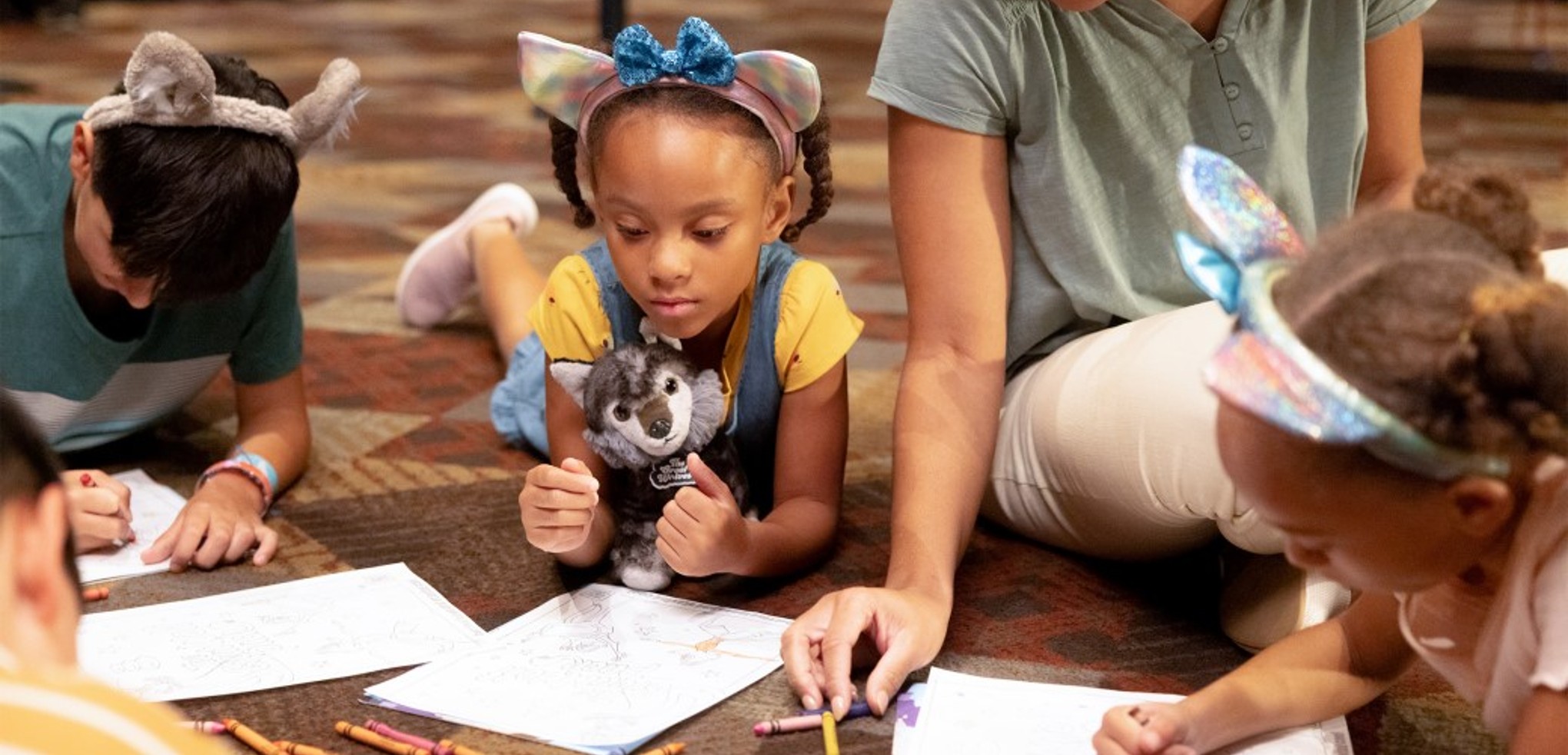 parents making art with kids