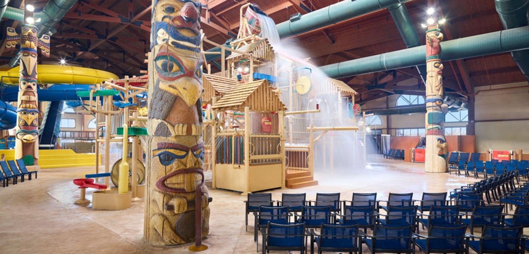 A wide shot of the water treehouse at Great Wolf Lodge Kansas