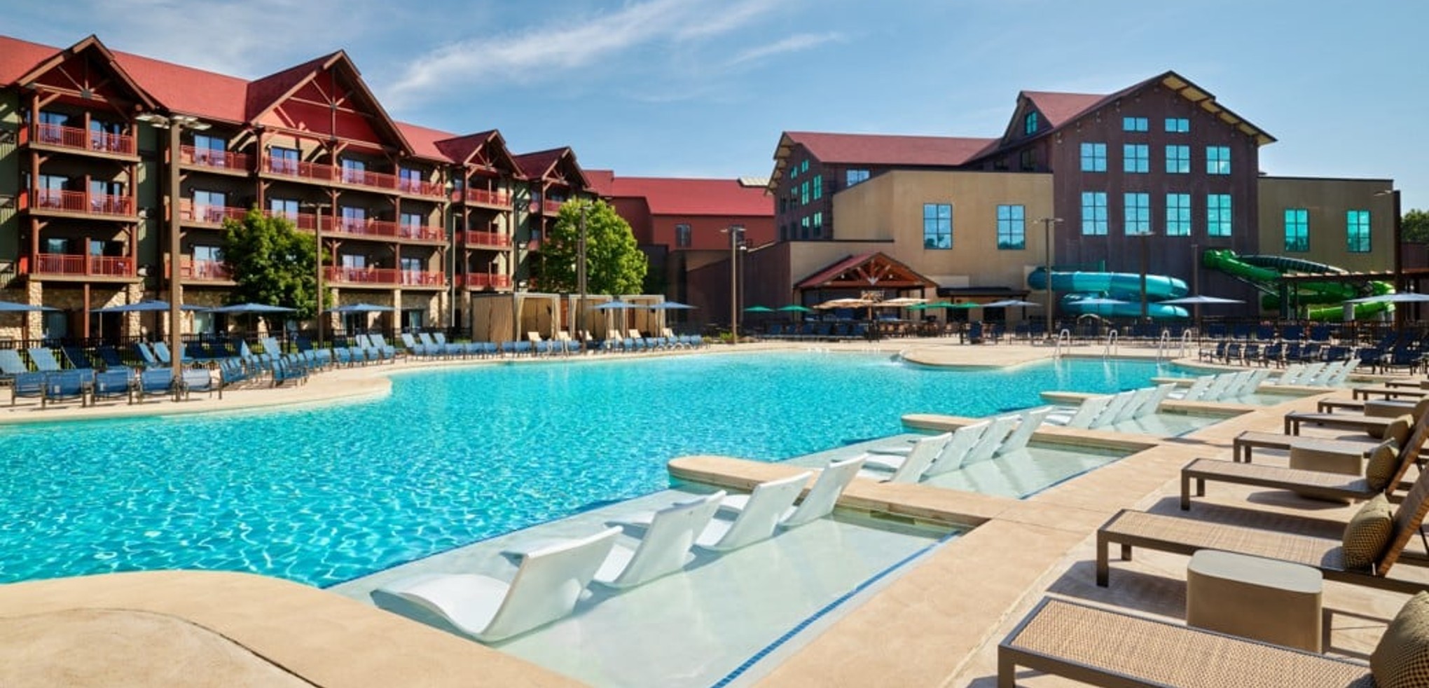 outdoor pool in Poconos