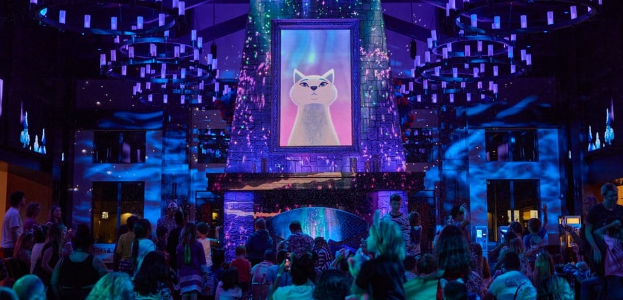 children watching an immersive experience show at great wolf lodge