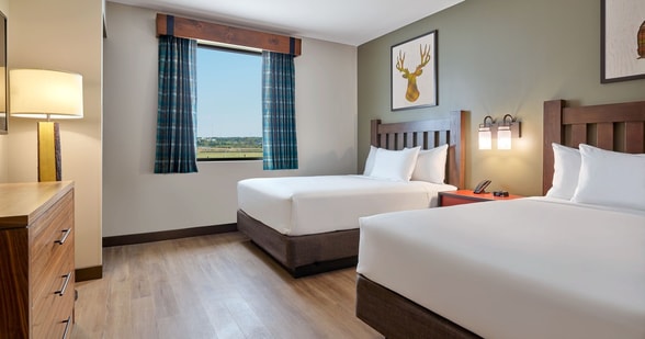 Guest rooms at Great Wolf Lodge waterpark