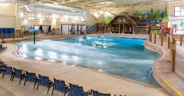 wave pool in williamsburg resort