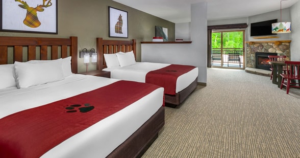 suite with fireplace in williamsburg