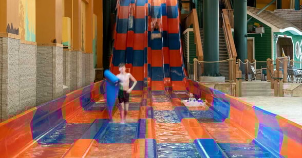 water slide in waterpark in wisconsin dells