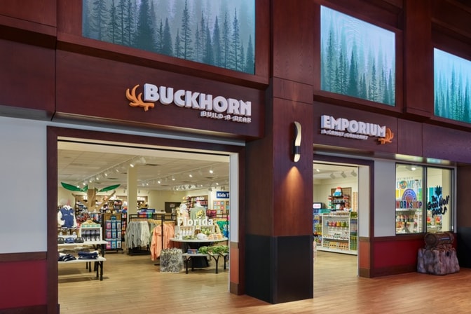 Entertainment at Naples Waterpark