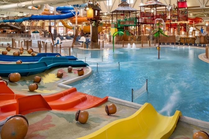 Indoor water park in Mason Ohio