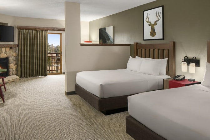 Family Fireplace suite in Mason