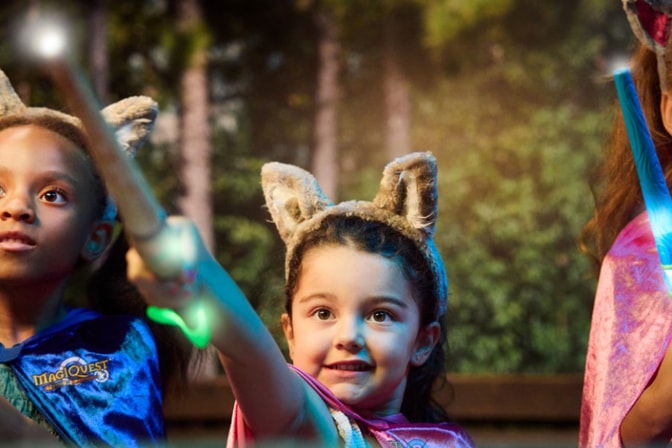 Girls playing MagiQuest