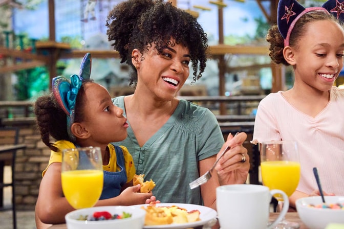family having breakfast