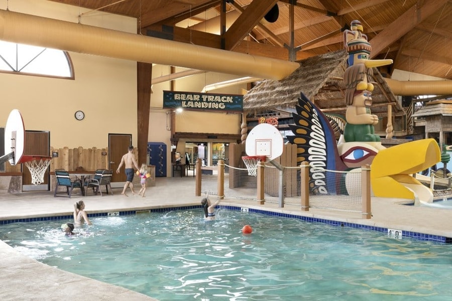 Guest Enjoying at Chinook Cove at Great Wolf Lodge Wisconsin Dells